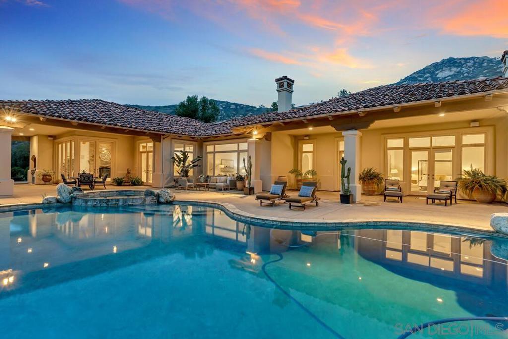 14940 Oak Trail Ct