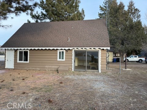 345 W Fairway