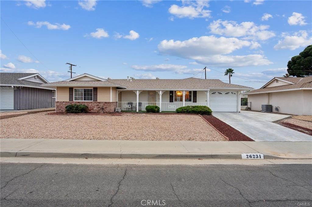 55+ charming home ready for its new owners. Huge open living space. LARGE living room, den, and laundry room/mud room. Roof is less then 10 years old, newer water heater, main restroom retiled and piping redone, move in ready home. Two sheds in the back will stay.