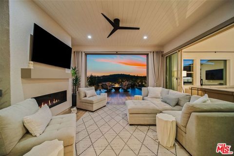 Tiny photo for 2501 Presley Court, Camarillo, CA 93012 (MLS # 26690171)