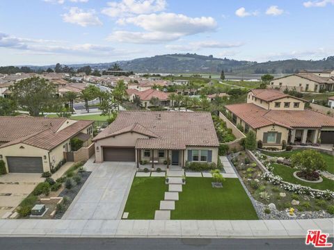 Tiny photo for 2501 Presley Court, Camarillo, CA 93012 (MLS # 26690171)