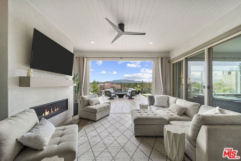 Tiny photo for 2501 Presley Court, Camarillo, CA 93012 (MLS # 26690171)