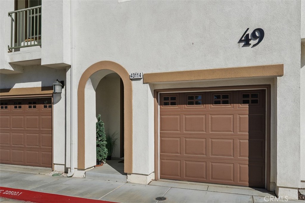 43114 Avenida Abril