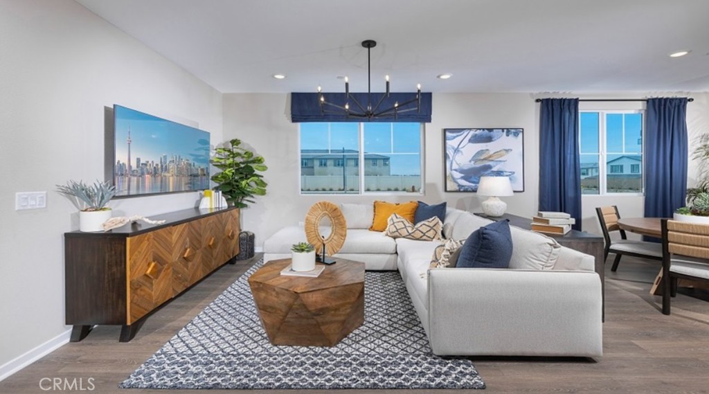 34561 Ciruela Avenue