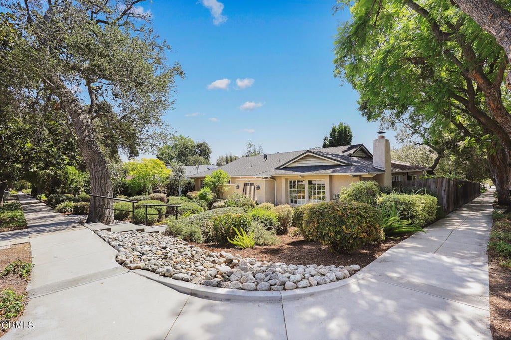 148 W Bonita Avenue
