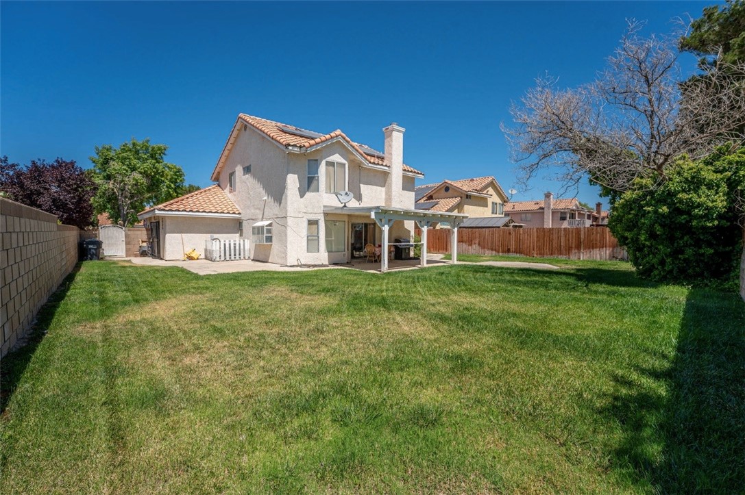 44510 Avenida Del Sol