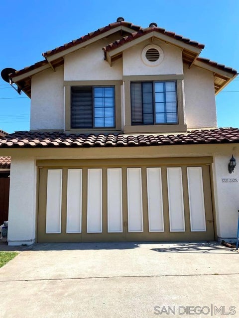 Photo of 2135 Pueblo Gln GLN, Escondido, CA 92027 (MLS # 260025677SD)