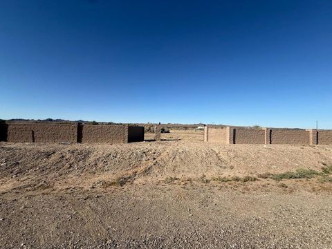 Photo of 2669 Rio Hacienda Way, Palo Verde, CA 92266 (MLS # PTP2601591)