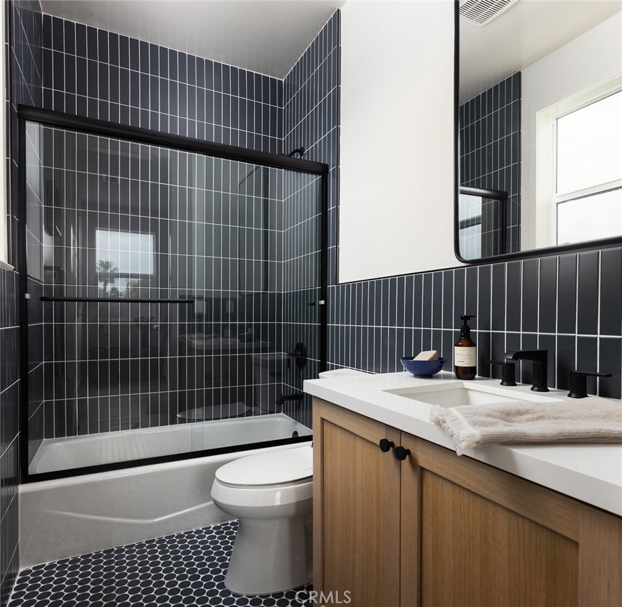 Oakpointe - Residential