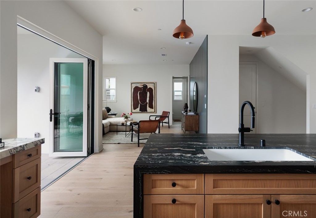 Oakpointe - Residential