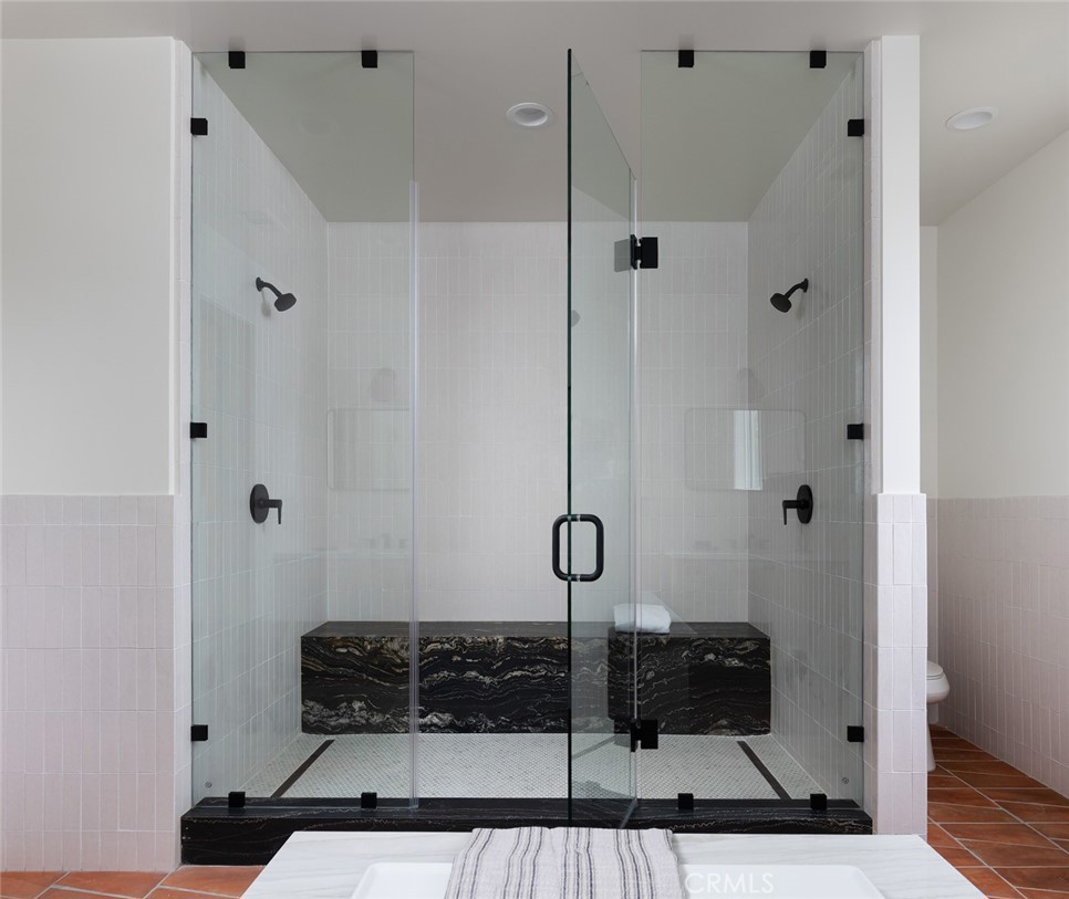 Oakpointe - Residential