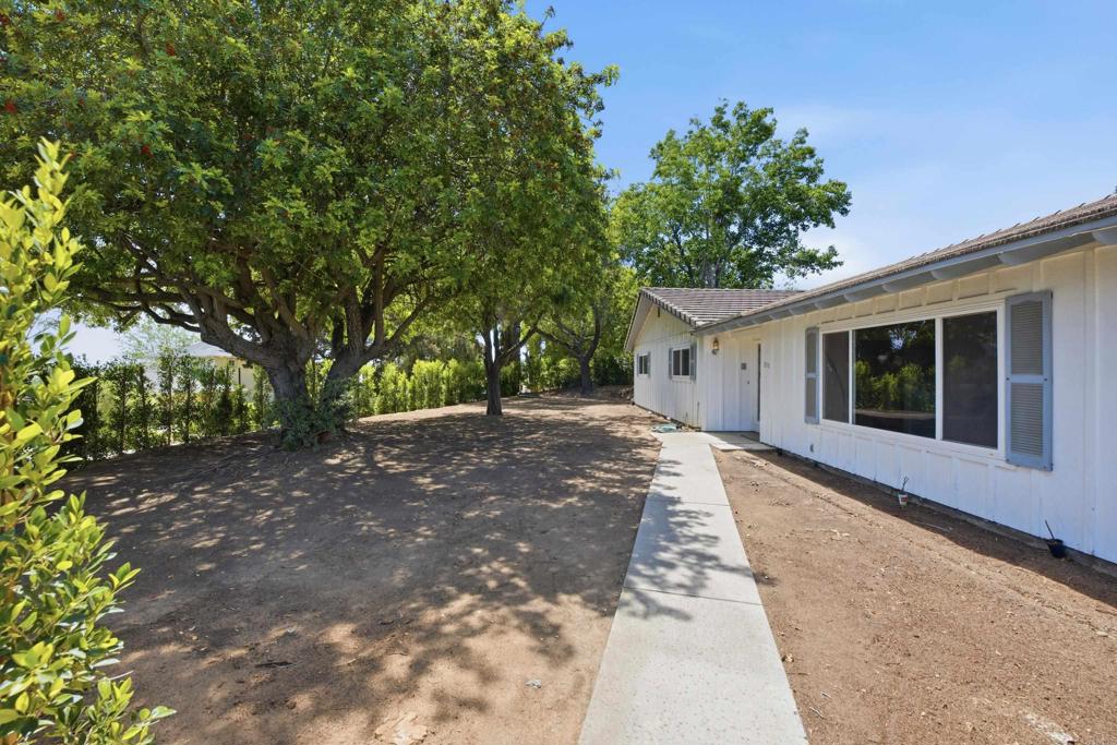 1830 Juanita Lane