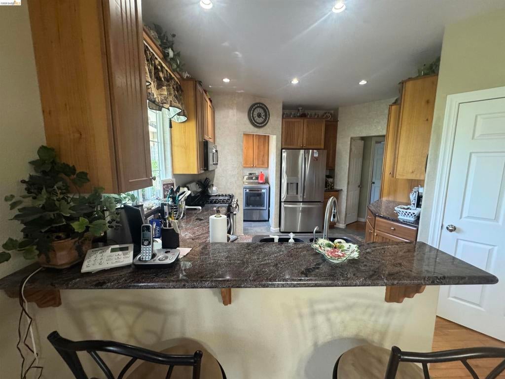 21185 Crystal Falls Dr
