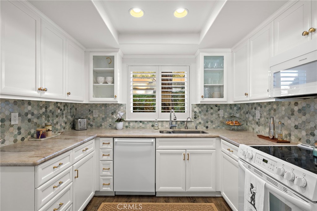 31421 E Nine Drive 79A