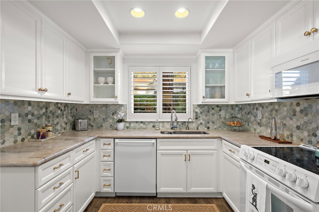 31421 E Nine Drive 79A