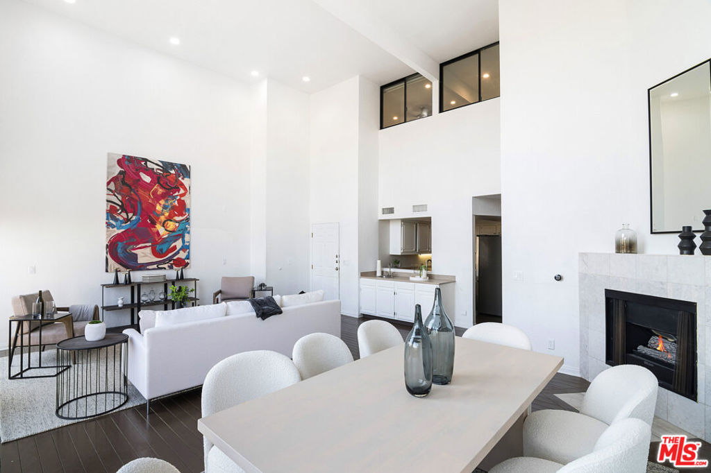 1059 S Shenandoah Street 304