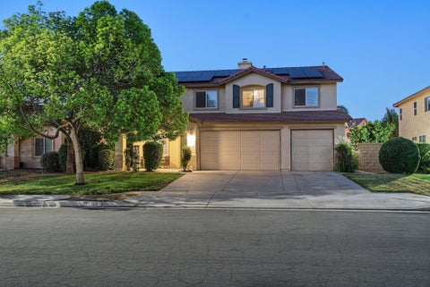 Photo of 589 Foxglen Drive, San Jacinto, CA 92582 (MLS # 219150161DA)