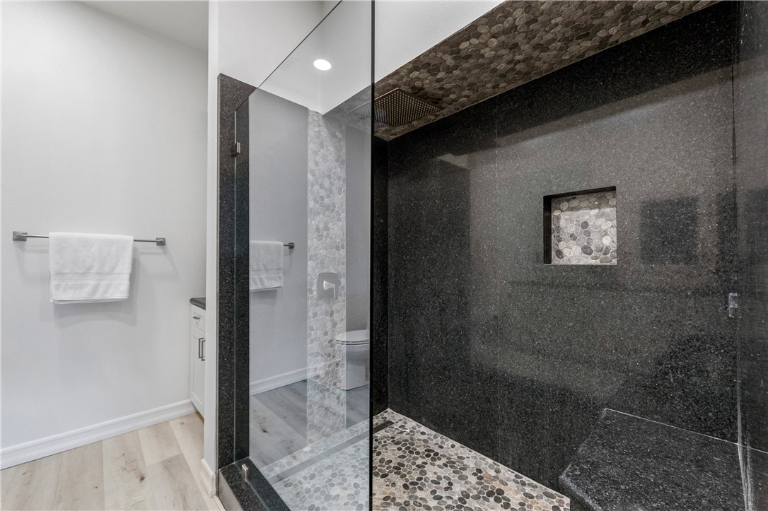 8192 Sandcove Cir 106