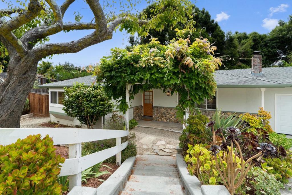 112 Siesta Court