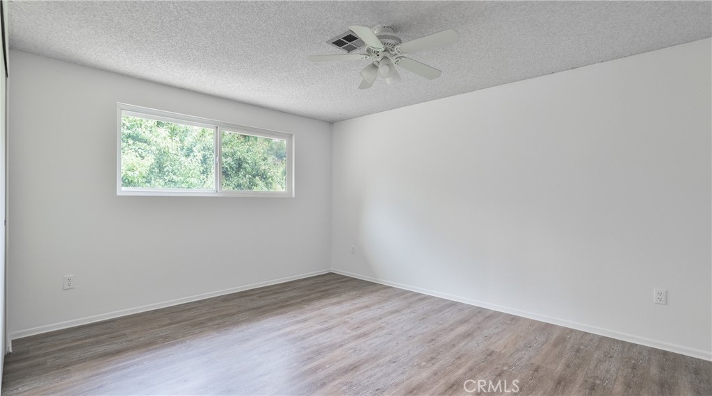 Liberty Canyon (D) (860) - Residential