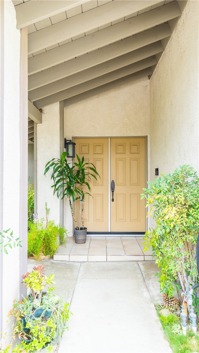 Liberty Canyon (D) (860) - Residential