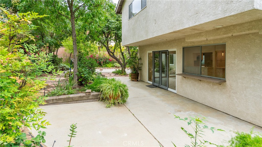 Liberty Canyon (D) (860) - Residential