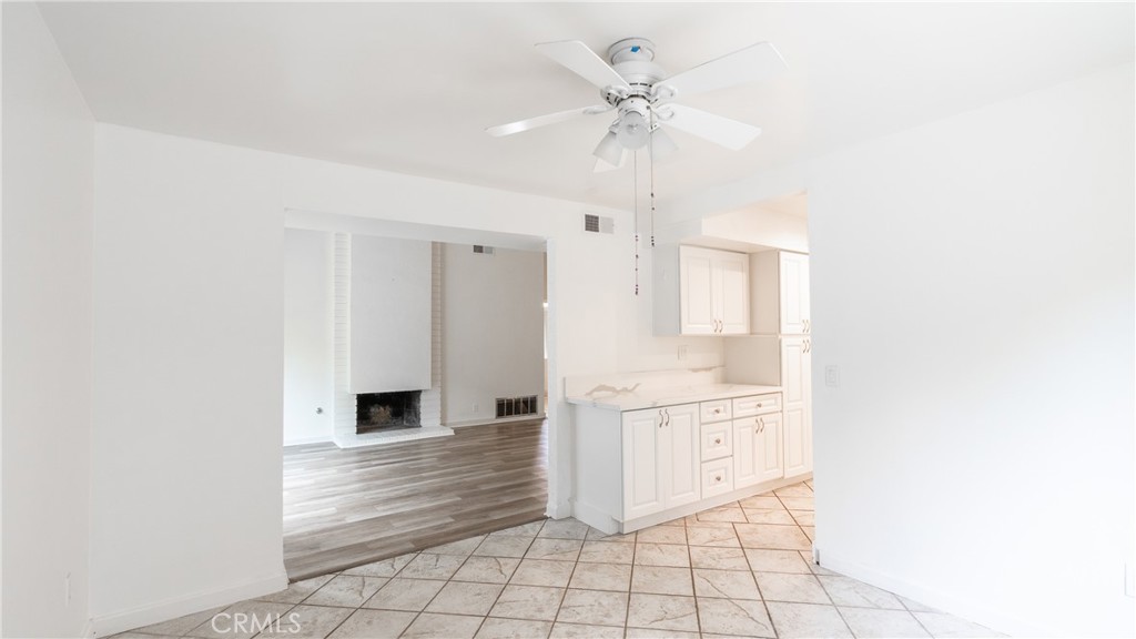 Liberty Canyon (D) (860) - Residential