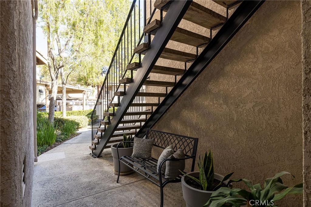 Crestline (CR) - Residential