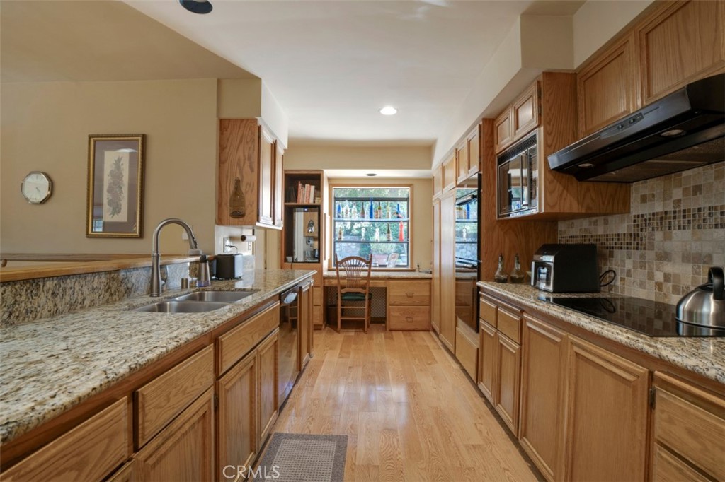 4635 Willalee Avenue