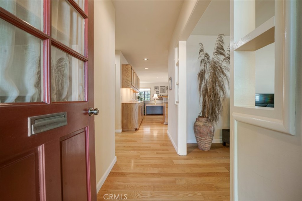 4635 Willalee Avenue