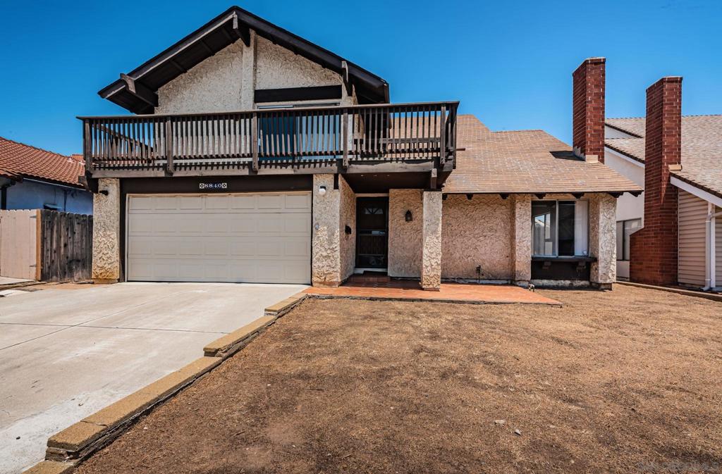 Beautiful Mira Mesa 4 bedroom with large backyard as well as sparkling community pool access. This spacious and light filled property features an open kitchen, 2 car garage, and large backyard. Great proximity to retail, dining, freeways, award winning schools and all that San Diego has to offer.