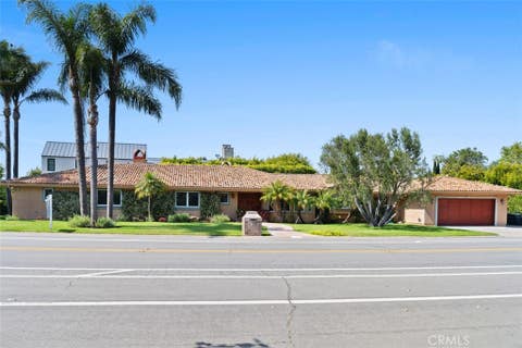 Photo of 600 Cliff Drive, Newport Beach, CA 92663 (MLS # OC26029648)