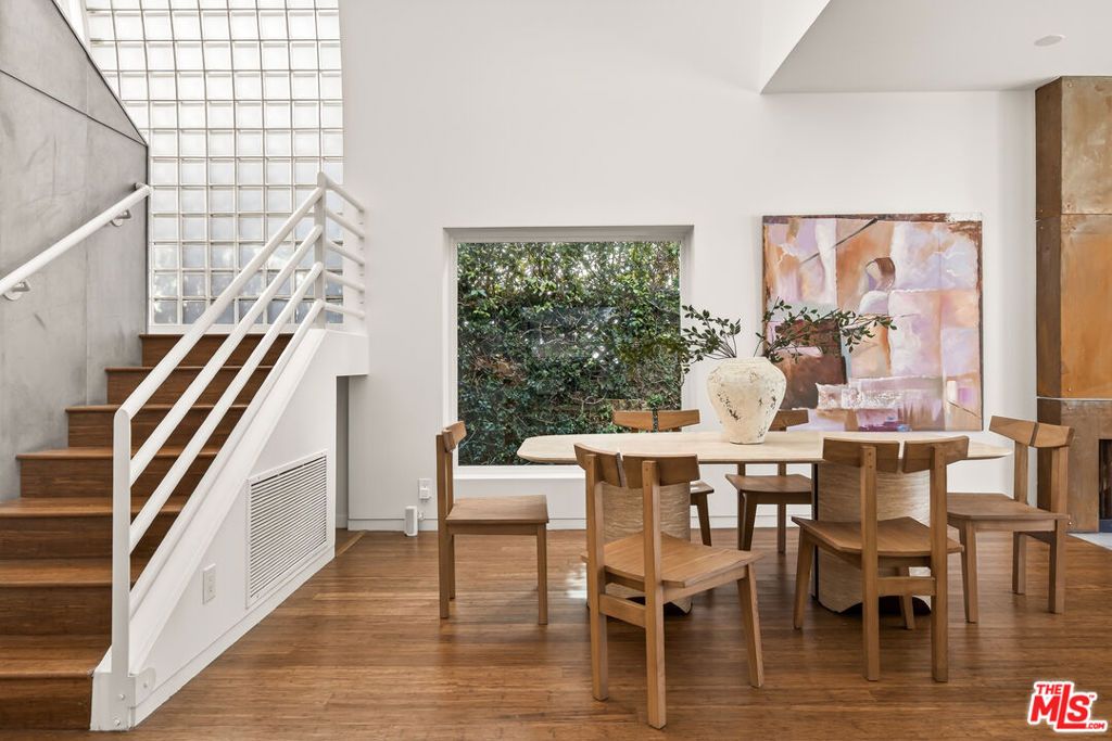 Photo of 2409 Wilson Avenue, Venice, CA 90291 (MLS # 26655329)