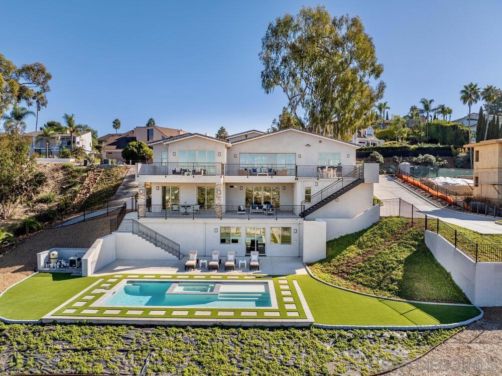 La Costa - Residential