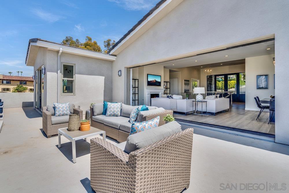 La Costa - Residential