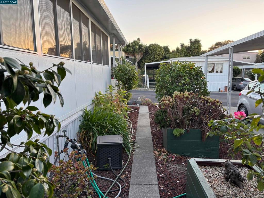 16401 San Pablo Ave