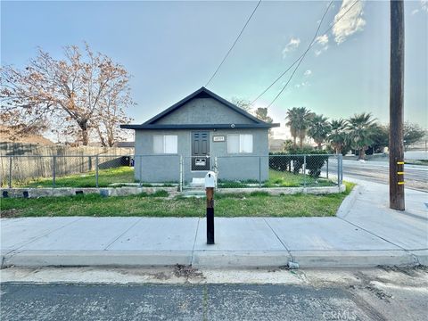 Photo of 16705 C Street, Victorville, CA 92395 (MLS # CV25251612)