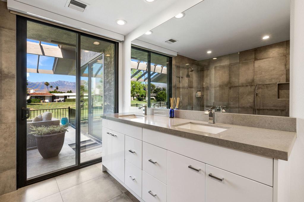 The Springs C.C. - Residential Lease