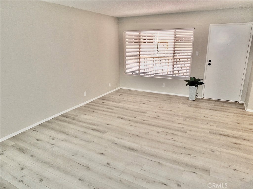 545 Chestnut Avenue 203