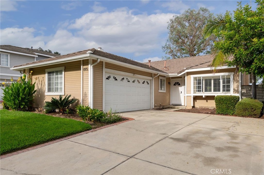 Photo of 895 Arbor Circle, La Verne, CA 91750 (MLS # SW26196974)