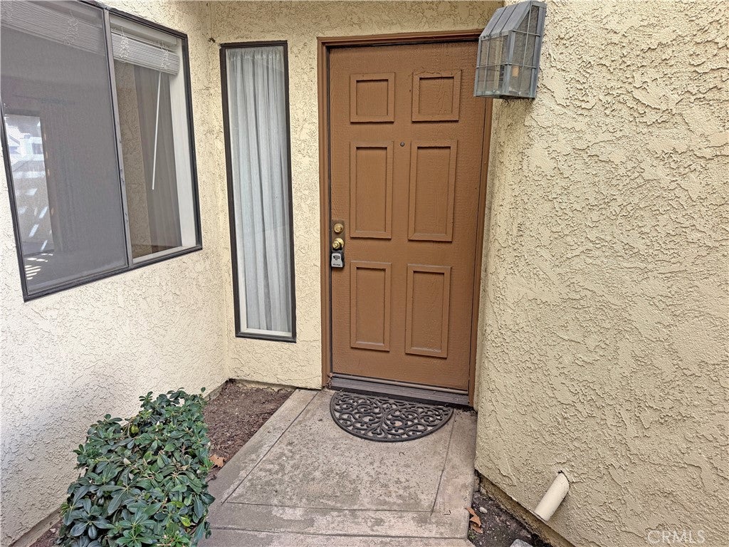 818 Lancaster