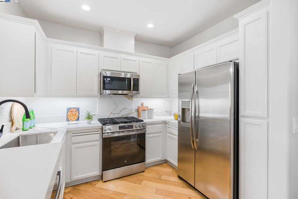 3385 Dublin Blvd. 443