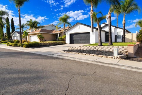 Photo of 13150 CURRANT COURT CT, Lakeside, CA 92040 (MLS # 260025437SD)