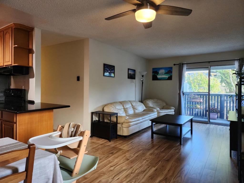 1126 Cherry Avenue 136
