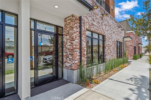 24809 Narbonne Avenue 104 & 204 Lomita CA 90717