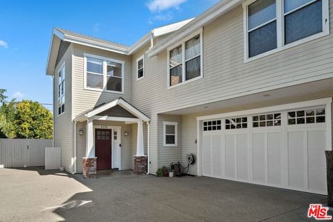 Photo of 4224 Madison Avenue, Culver City, CA 90232 (MLS # 25611689) Photo of 4224 Madison Avenue, Culver City, CA 90232 (MLS # 25611689)