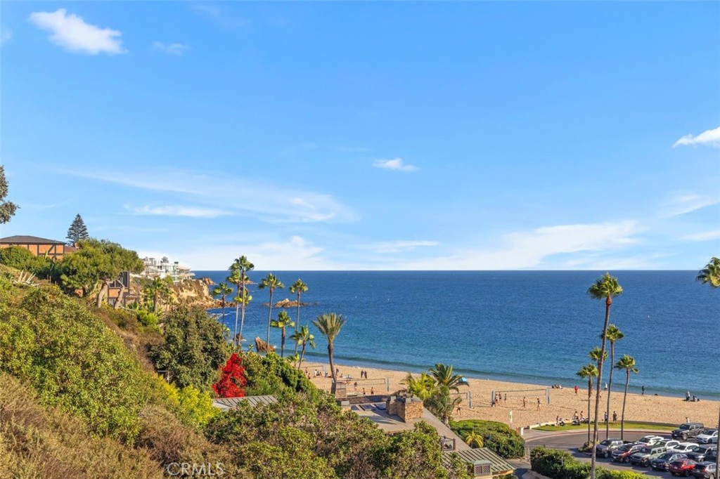 Corona del Mar South of PCH (CDMS) - Residential Income