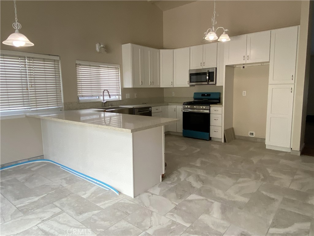 Acacia Knolls (AK) - Residential Lease