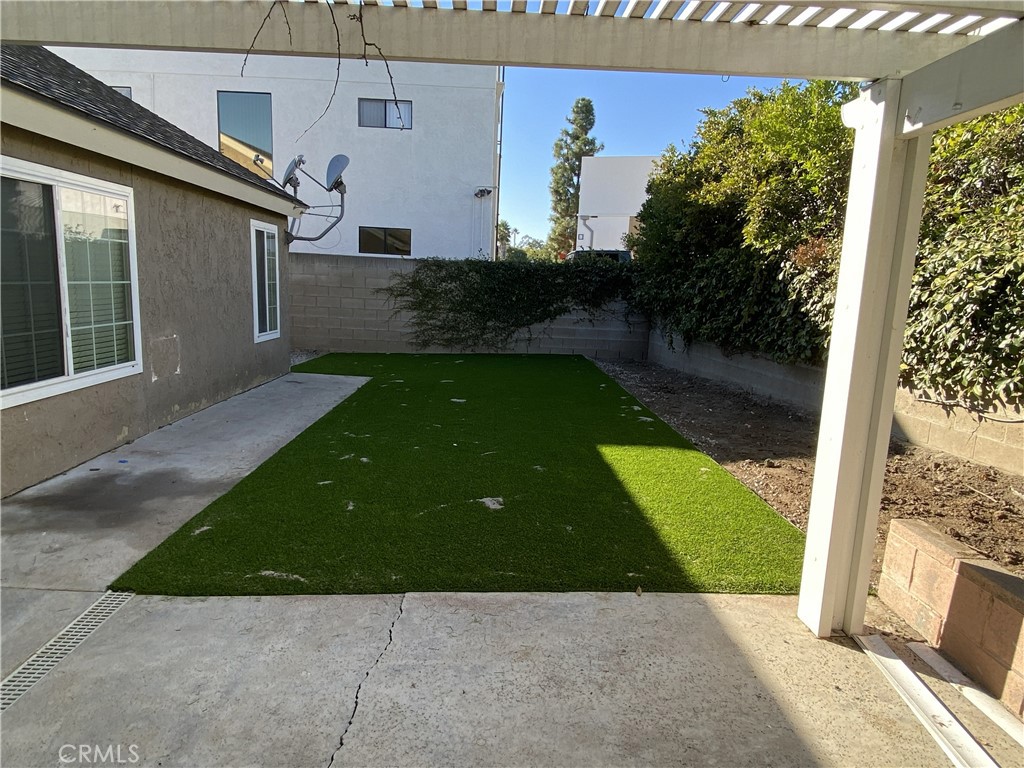 Acacia Knolls (AK) - Residential Lease