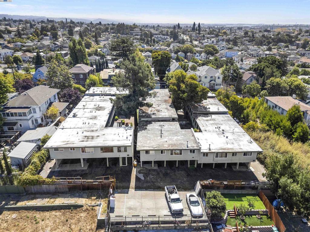 2505-2525 10th Avenue is being offered for sale as a single asset. All investors should base their offer and pricing on the “As Is, Where Is” condition of the assets. This property comprises of 35 units presenting a unique and strategic opportunity for an investor to rapidly establish a substantial presence in Oakland. 2505-2525 10th Ave presents a compelling opportunity for a workforce housing investment. The asset offers investors a reliable and consistent revenue stream, driven by the growing demand for affordable housing in the East Oakland market. The property benefits from exceptional connectivity to the Bay Area, with convenient access to Lake Merritt, Interstate 580 & 880, and proximity to Oakland International Airport, allowing residents several transportation options and ease of access to key regions throughout the Bay. 2505-2525 10th Ave features an exceptional unit mix with a particularly strong concentration of highly desirable studio, one-bedroom, and two-bedroom units. The portfolio’s unit mix paired with strong demand for workforce housing ensures landlords benefit from natural turnover, minimizing loss-to-lease risks associated with the city’s stringent rent control regulations.